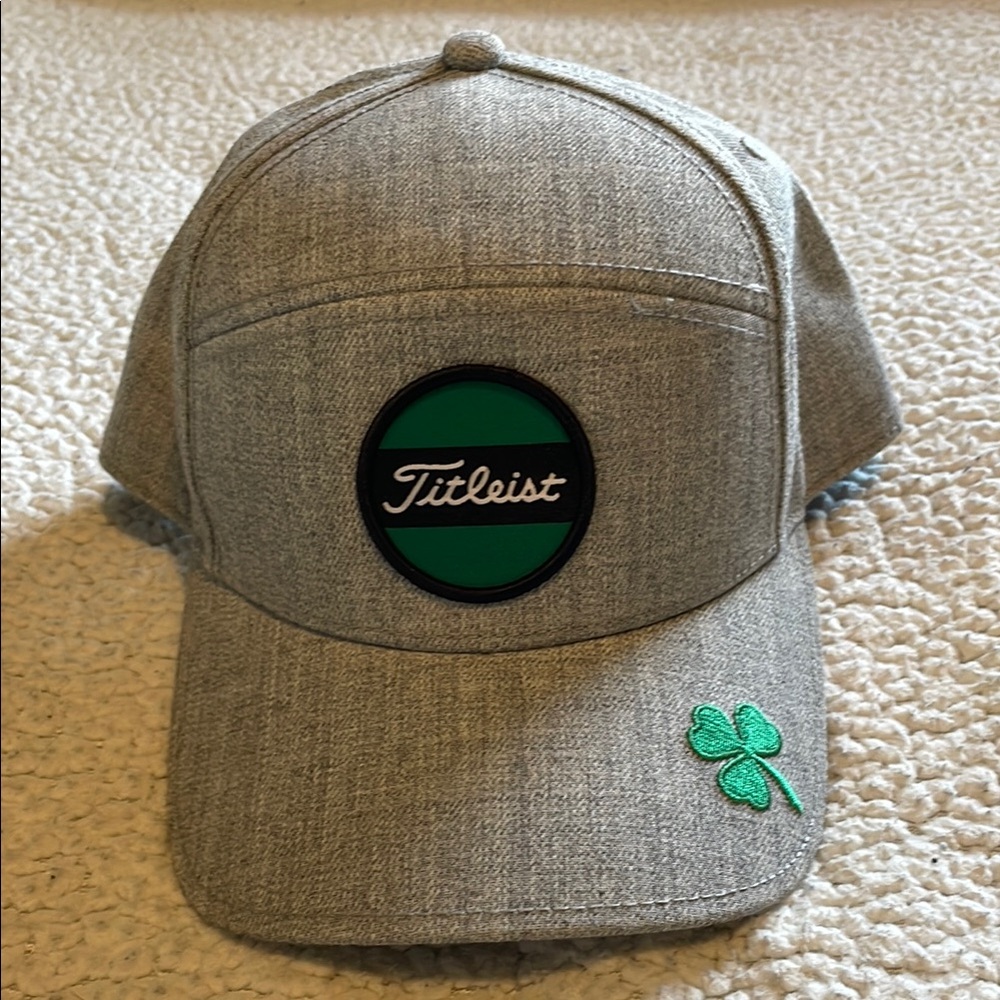 Titleist Gray Hat with Green Clover
